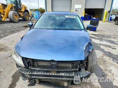 Piąte zdjęcie samochodu w środku: 2017 VOLKSWAGEN JETTA S VIN:3VW2B7AJ4HM308281 - miniatura