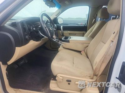 Zdjęcie 7 z 12 samochodu: 2011 CHEVROLET SILVERADO K1500 LT VIN:1GCRKSE34BZ272260 - miniatura