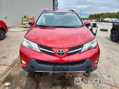 Piąte zdjęcie samochodu w środku: 2015 TOYOTA RAV4 XLE VIN:JTMRFREV3FD106409 - miniatura