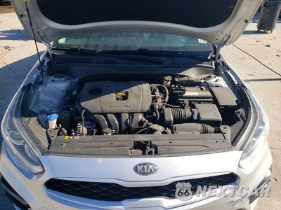 Zdjęcie 11 z 12 samochodu: 2019 KIA FORTE LXS VIN:3KPF24AD0KE058245 - miniatura