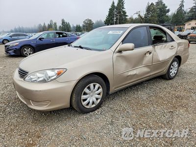 2005 TOYOTA CAMRY LE 4T1BE32K25U974200 - główne zdjęcie licytacji z USA - miniatura