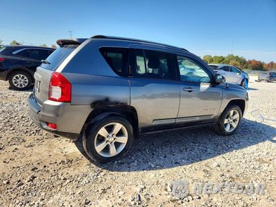 Trzecie zdjęcie samochodu z tyłu: 2011 JEEP COMPASS SPORT VIN:1J4NF1FB6BD280791 - miniatura