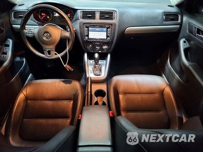 Zdjęcie 8 z 12 samochodu: 2014 VOLKSWAGEN JETTA SE VIN:3VWD17AJXEM372090 - miniatura