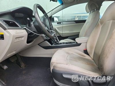 Zdjęcie 7 z 12 samochodu: 2017 HYUNDAI SONATA SE VIN:5NPE24AF8HH483360 - miniatura