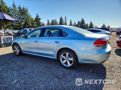 Drugie zdjęcie samochodu z przodu: 2012 VOLKSWAGEN PASSAT SE VIN:1VWBP7A3XCC061457 - miniatura