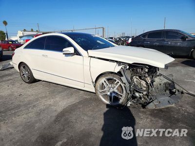 Czwarte zdjęcie samochodu z boku: 2014 MERCEDES-BENZ E 350 4MATIC VIN:WDDKJ8JB2EF258244 - miniatura