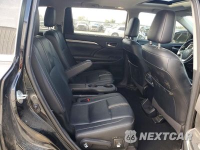 Zdjęcie 11 z 13 samochodu: 2018 TOYOTA HIGHLANDER SE VIN:5TDJZRFH6JS540656 - miniatura