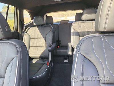 Zdjęcie 10 z 13 samochodu: 2027 BUICK ENCLAVE AVENIR VIN:5GAEVCKS4VJ115498 - miniatura