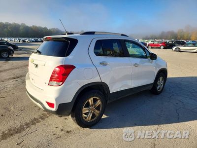 Trzecie zdjęcie samochodu z tyłu: 2017 CHEVROLET TRAX 1LT VIN:3GNCJPSB2HL202006 - miniatura