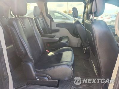 Zdjęcie 11 z 13 samochodu: 2014 DODGE GRAND CARAVAN SXT VIN:2C4RDGCG7ER465515 - miniatura