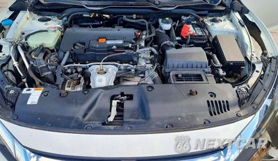 Zdjęcie 11 z 13 samochodu: 2018 HONDA CIVIC EX VIN:2HGFC2F88JH572720 - miniatura