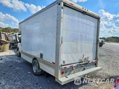 Drugie zdjęcie samochodu z przodu: 2007 FORD E450 BOX TRUCK VIN:1FDXE45S47DA16928 - miniatura