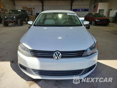 Piąte zdjęcie samochodu w środku: 2014 VOLKSWAGEN JETTA SE VIN:3VWD17AJ7EM403988 - miniatura