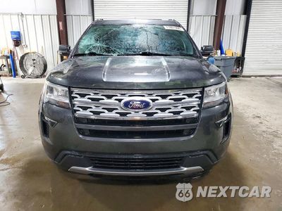 Piąte zdjęcie samochodu w środku: 2019 FORD EXPLORER XLT VIN:1FM5K8D80KGA45508 - miniatura