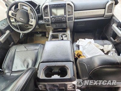 Zdjęcie 8 z 13 samochodu: 2017 FORD F350 SUPER DUTY VIN:1FT8W3BTXHEE10197 - miniatura
