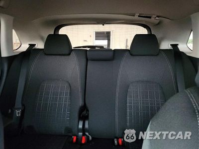 Zdjęcie 10 z 13 samochodu: 2023 HONDA HR-V LX VIN:3CZRZ1H36PM742860 - miniatura
