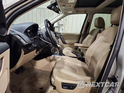 Zdjęcie 7 z 13 samochodu: 2010 LAND ROVER LR2 HSE VIN:SALFR2BN8AH211561 - miniatura
