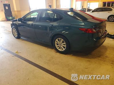 Drugie zdjęcie samochodu z przodu: 2026 TOYOTA CAMRY LE VIN:4T1DBADKXTU037725 - miniatura