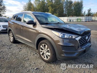 Czwarte zdjęcie samochodu z boku: 2019 HYUNDAI TUCSON VALUE VIN:KM8J3CA41KU055773 - miniatura