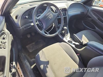 Zdjęcie 8 z 12 samochodu: 2001 FORD MUSTANG VIN:1FAFP40401F198972 - miniatura