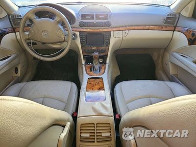 Zdjęcie 8 z 12 samochodu: 2006 MERCEDES-BENZ E 350 4MATIC VIN:WDBUF87J36X202049 - miniatura