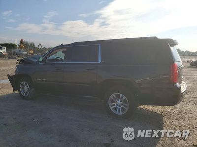 Drugie zdjęcie samochodu z przodu: 2018 CHEVROLET SUBURBAN C1500 LT VIN:1GNSCHKC7JR365821 - miniatura