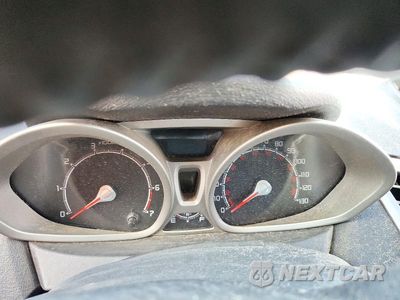 Zdjęcie 9 z 12 samochodu: 2011 FORD FIESTA SES VIN:3FADP4FJ2BM210058 - miniatura
