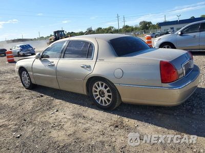 Drugie zdjęcie samochodu z przodu: 2007 LINCOLN TOWN CAR SIGNATURE VIN:1LNHM81V07Y606888 - miniatura