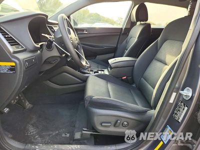 Zdjęcie 7 z 13 samochodu: 2016 HYUNDAI TUCSON ECO VIN:KM8J3CA23GU124937 - miniatura