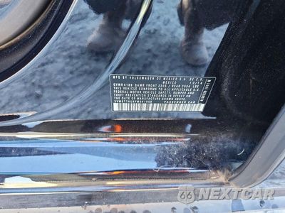Zdjęcie 12 z 12 samochodu: 2015 VOLKSWAGEN GTI VIN:3VW5T7AUXFM041908 - miniatura