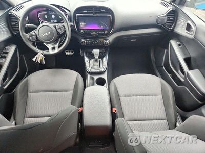 Zdjęcie 8 z 12 samochodu: 2023 KIA SOUL S VIN:KNDJ23AU7P7203860 - miniatura