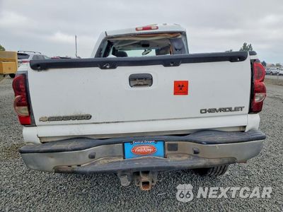 Zdjęcie 6 z 12 samochodu: 2004 CHEVROLET SILVERADO K1500 VIN:2GCEK13T341337302 - miniatura