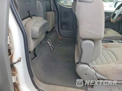 Zdjęcie 10 z 12 samochodu: 2008 NISSAN FRONTIER XE VIN:1N6BD06T48C400410 - miniatura