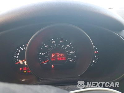 Zdjęcie 9 z 13 samochodu: 2016 KIA SOUL BASE VIN:KNDJN2A29G7830009 - miniatura