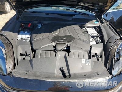Zdjęcie 11 z 12 samochodu: 2026 PORSCHE CAYENNE SE HYBRID VIN:WP1AN2AY9TDA20037 - miniatura