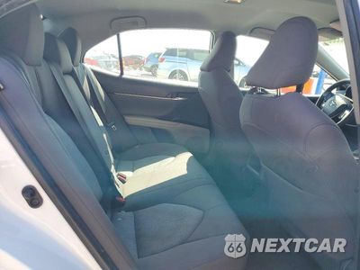 Zdjęcie 10 z 12 samochodu: 2020 TOYOTA CAMRY LE VIN:4T1C11AK4LU332516 - miniatura