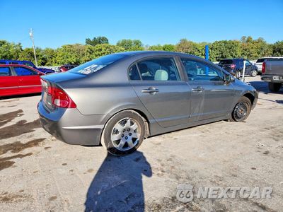 Trzecie zdjęcie samochodu z tyłu: 2008 HONDA CIVIC LX VIN:1HGFA16578L041379 - miniatura