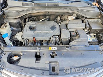 Zdjęcie 12 z 13 samochodu: 2018 HYUNDAI SANTA FE SPORT 2.4L VIN:5NMZT3LB5JH074741 - miniatura