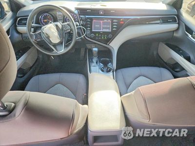 Zdjęcie 8 z 12 samochodu: 2020 TOYOTA CAMRY LE VIN:4T1C11AKXLU904351 - miniatura