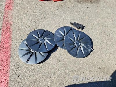 Zdjęcie 12 z 13 samochodu: 2026 TESLA MODEL 3 VIN:5YJ3E1EA1TF230254 - miniatura