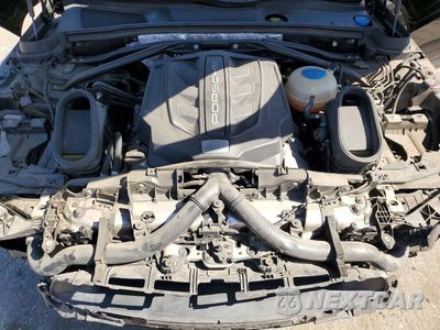 Zdjęcie 12 z 13 samochodu: 2015 PORSCHE MACAN S VIN:WP1AB2A59FLB54698 - miniatura