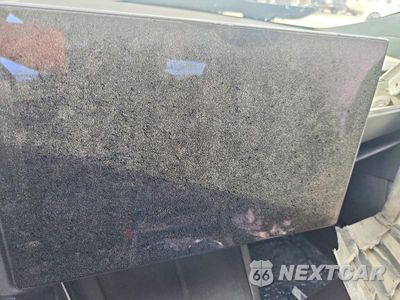 Zdjęcie 9 z 14 samochodu: 2022 TESLA MODEL S VIN:5YJSA1E52NF491101 - miniatura