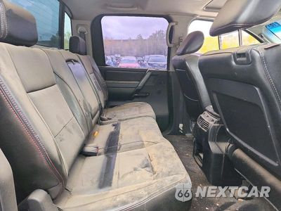 Zdjęcie 10 z 13 samochodu: 2011 NISSAN TITAN SV VIN:1N6AA0ECXBN317596 - miniatura