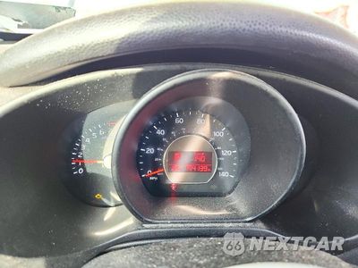 Zdjęcie 9 z 12 samochodu: 2015 KIA SOUL BASE VIN:KNDJN2A21F7751528 - miniatura