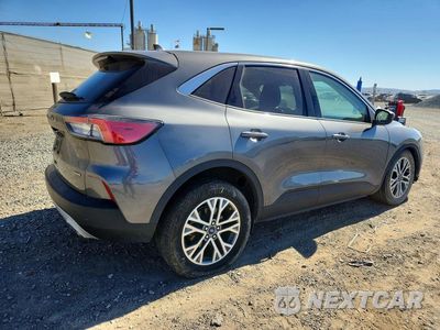 Trzecie zdjęcie samochodu z tyłu: 2022 FORD ESCAPE SEL VIN:1FMCU0CZ1NUA15453 - miniatura
