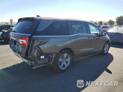 Trzecie zdjęcie samochodu z tyłu: 2020 HONDA ODYSSEY EXL VIN:5FNRL6H78LB056101 - miniatura
