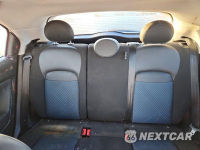 Zdjęcie 10 z 13 samochodu: 2019 FIAT 500X POP VIN:ZFBNFYA15KP791262 - miniatura