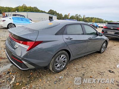 Trzecie zdjęcie samochodu z tyłu: 2025 HYUNDAI ELANTRA HYBRID BLUE VIN:KMHLM4DJXSU169039 - miniatura