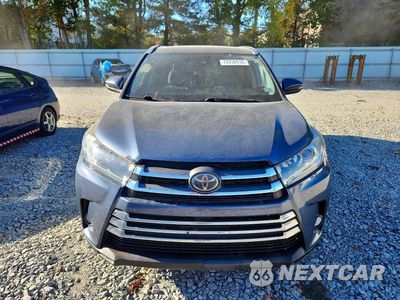Piąte zdjęcie samochodu w środku: 2018 TOYOTA HIGHLANDER LIMITED VIN:5TDDZRFH9JS487674 - miniatura
