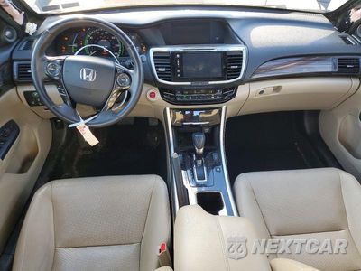 Zdjęcie 8 z 13 samochodu: 2017 HONDA ACCORD HYBRID EXL VIN:JHMCR6F56HC028760 - miniatura